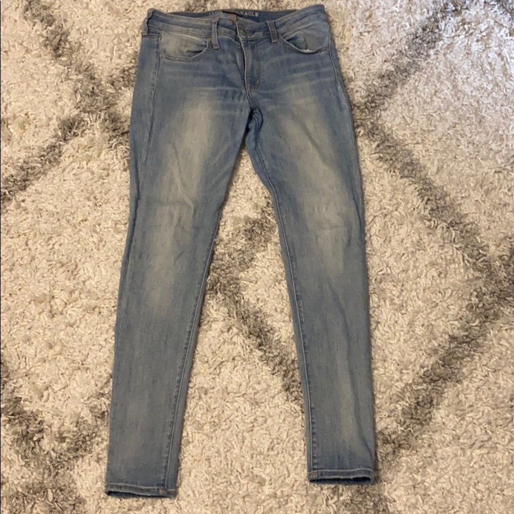 American Eagle skinny jegging light wash